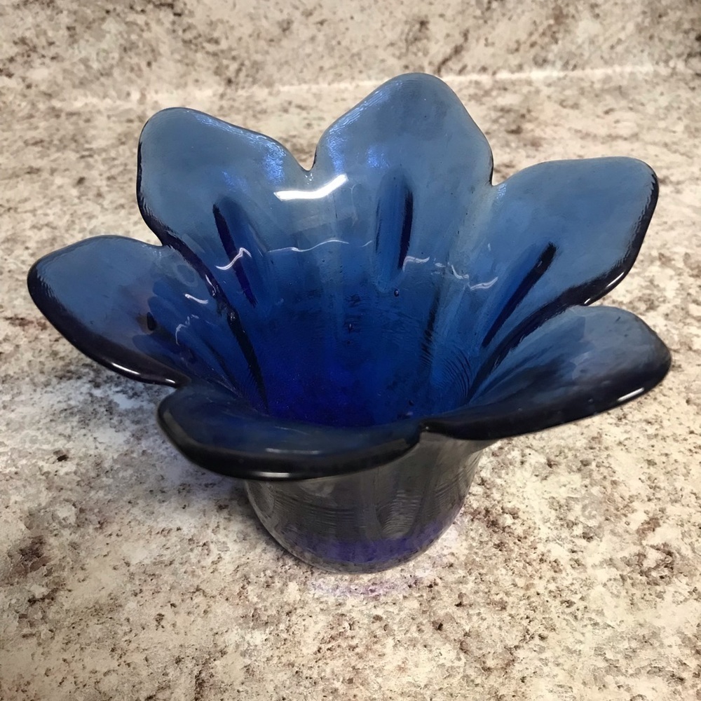 Vtg Cobalt Blue Art Recycled Glass Lotus Flower Vase/Candle Holder Made in Spain